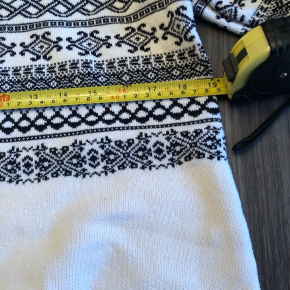 NorthStyle sweater - Picture 8 of 11